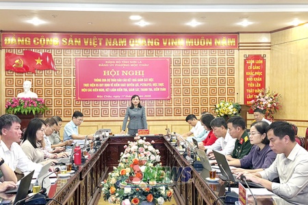 Giám sát việc kiểm soát quyền lực, phòng, chống tham nhũng, lãng phí, tiêu cực tại Mộc Châu và Phù Yên