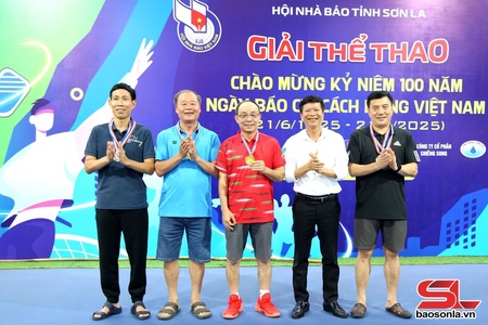 Giải Pickleball chào mừng 100 năm Ngày Báo chí cách mạng Việt Nam thành công tốt đẹp