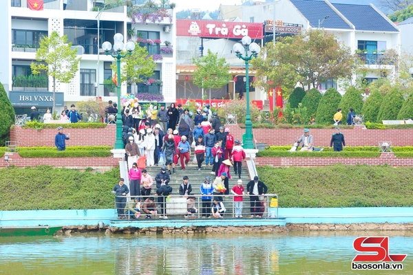 Nét đẹp tín ngưỡng cúng ông Công, ông Táo