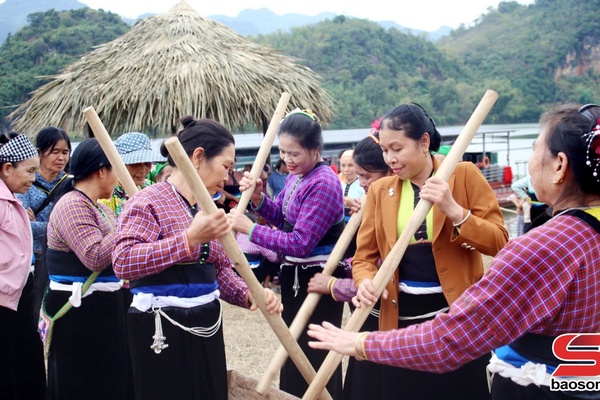 Sắc màu văn hóa dân tộc xã Tường Hạ