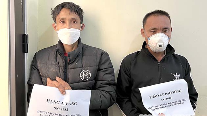 Bắt 2 đối tượng vận chuyển trái phép 6 bánh hê-rô-in và 17 nghìn viên ...