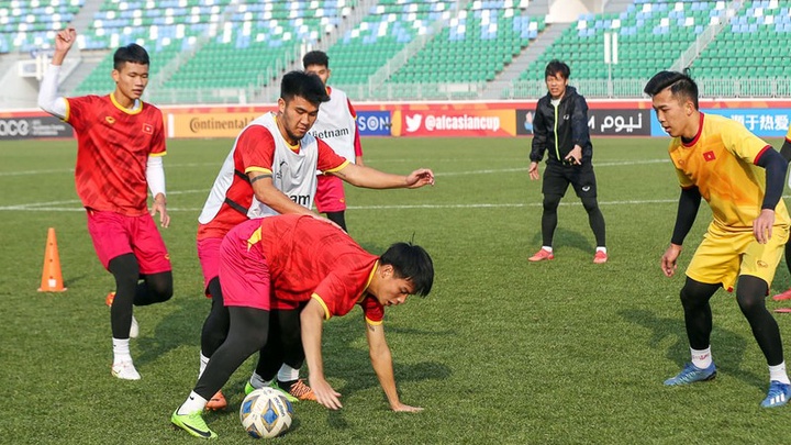 Cơ hội vào tứ kết cho U20 Việt Nam -