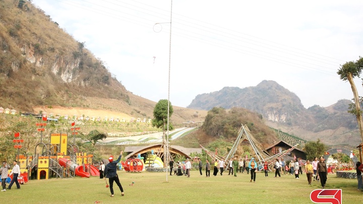 Tết Nguyên Đán 시즌 관광 준비 관련 이미지