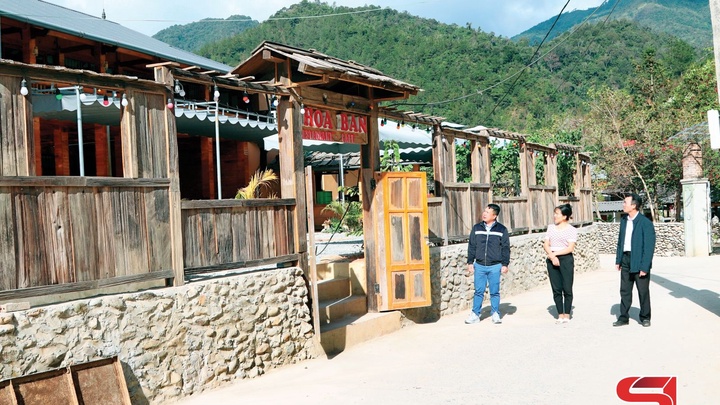 Luot hamlet welcomes more than 10,000 tourists