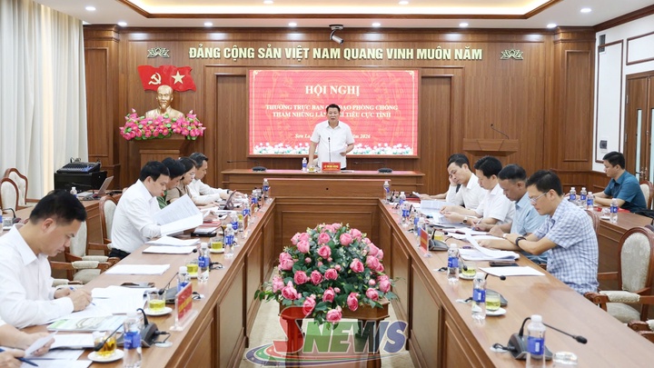 Son La steering committee on anti-corruption reviews October performance