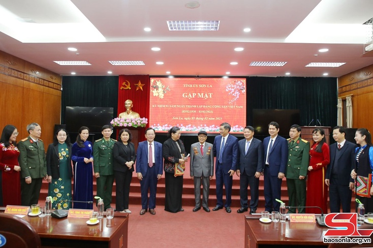 Gặp mặt Kỷ niệm 93 năm Ngày thành lập Đảng Cộng sản Việt Nam