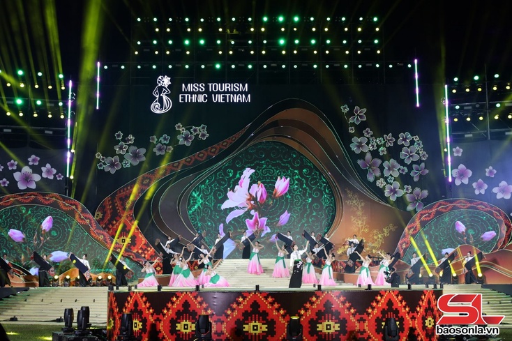 Dàn nghệ sĩ nổi tiếng góp mặt đêm Chung kết Hoa hậu Du lịch Dân tộc Việt Nam năm 2025