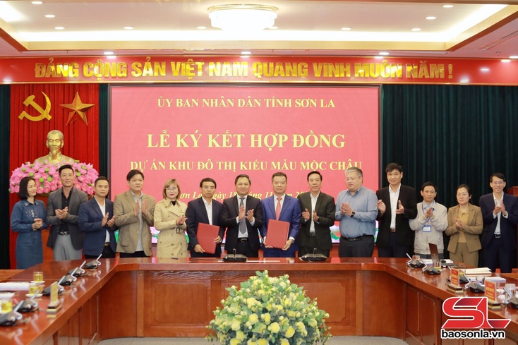 Ký kết hợp đồng Dự án Khu đô thị kiểu mẫu Mộc Châu