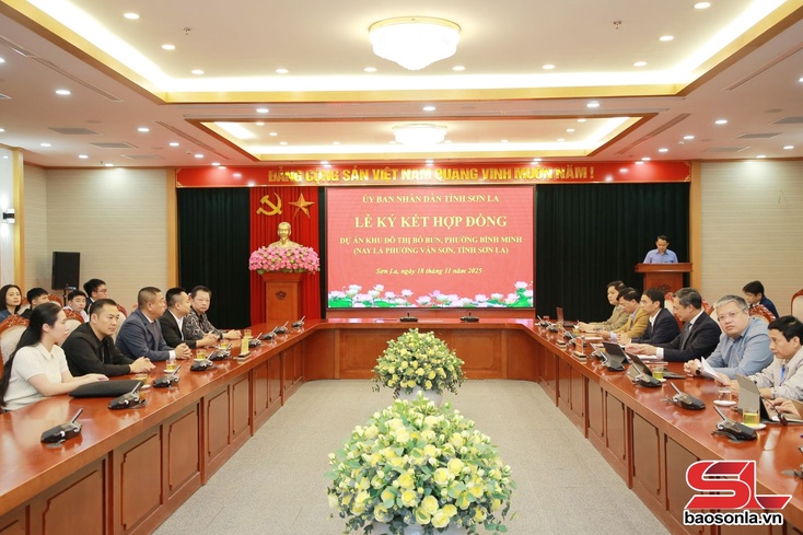 Ký kết hợp đồng Dự án Khu đô thị Bó Bun