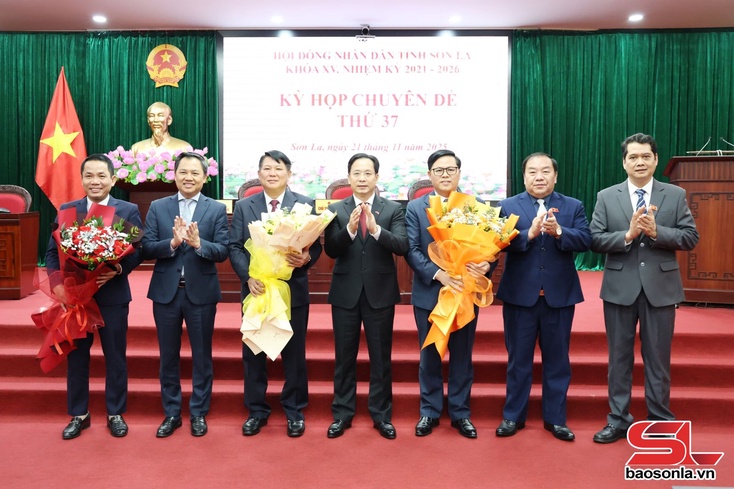 HĐND tỉnh kiện toàn chức danh Chủ tịch và Phó Chủ tịch HĐND tỉnh Sơn La khóa XV, nhiệm kỳ 2021 - 2026