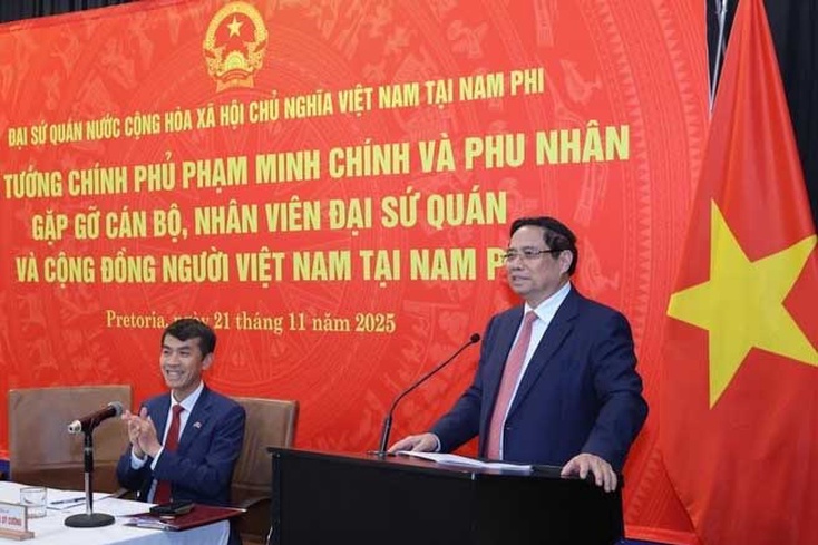 Thủ tướng Phạm Minh Chính và Phu nhân gặp gỡ bà con cộng đồng người Việt Nam tại Nam Phi
