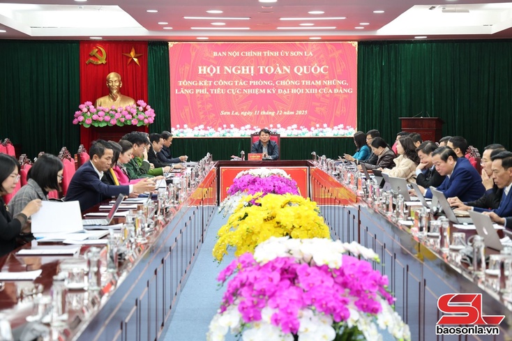 Phát huy vai trò nêu gương của người đứng đầu trong phòng, chống tham nhũng, lãng phí, tiêu cực