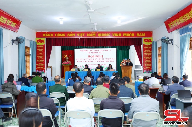 Tổ đại biểu HĐND tỉnh tiếp xúc cử tri sau Kỳ họp thứ mười hai tại xã Pắc Ngà