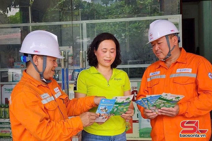 Giờ Trái đất năm 2026 “Sáng tạo xanh - Tương lai xanh”