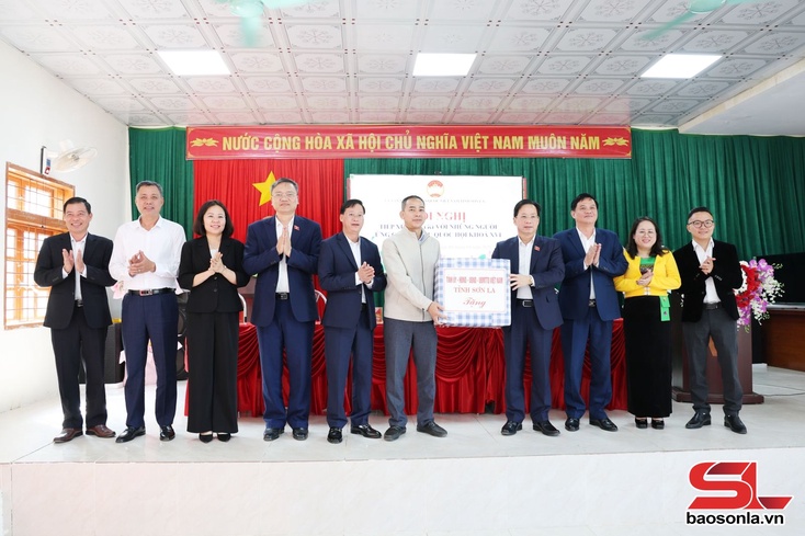 Cam kết xứng đáng với niềm tin của cử tri