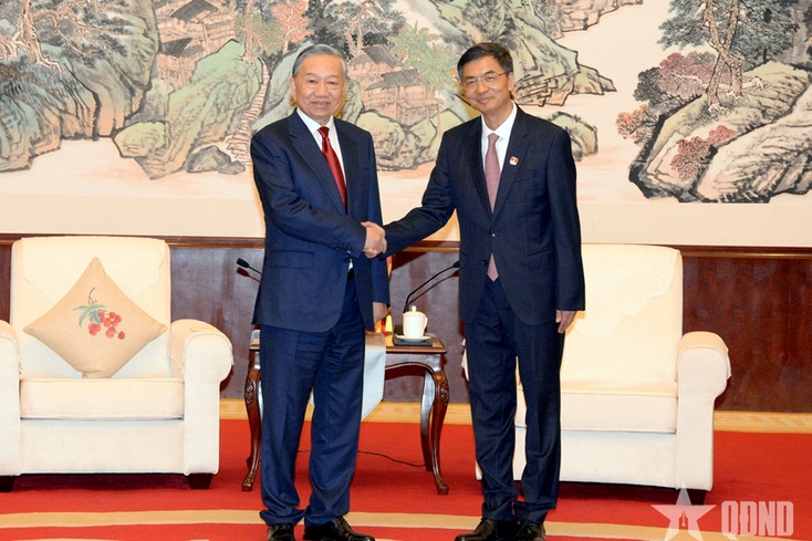 Tổng Bí thư, Chủ tịch nước Tô Lâm tiếp Bí thư Khu ủy Quảng Tây, Trung Quốc Trần Cương