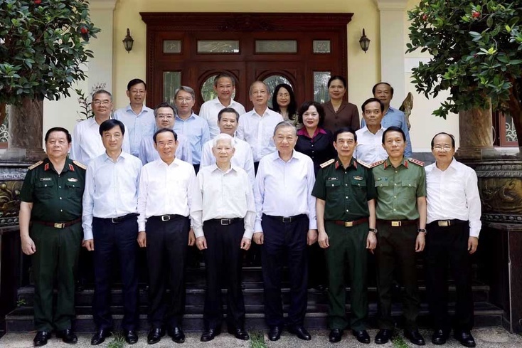 Tổng Bí thư, Chủ tịch nước Tô Lâm thăm các đồng chí nguyên lãnh đạo Đảng, Nhà nước