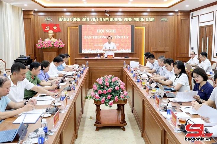 Ban Thường vụ Tỉnh ủy họp quyết định một số nội dung theo thẩm quyền