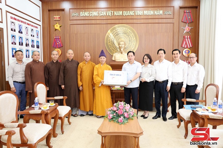 Hội đồng Trị sự Giáo hội Phật giáo Việt Nam chào xã giao đồng chí Bí thư Tỉnh ủy Sơn La