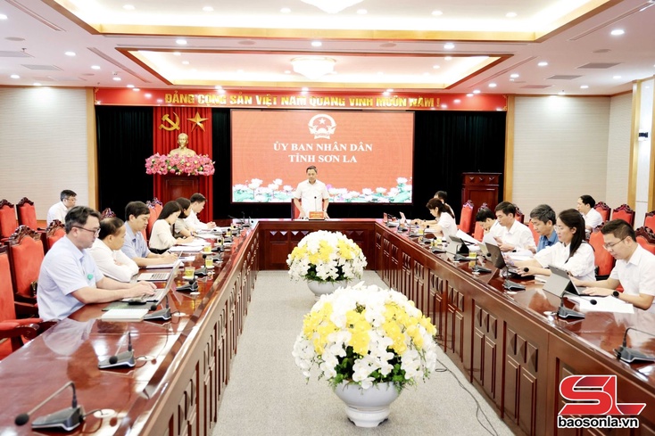Xử lý dứt điểm dự án chậm tiến độ Tòa nhà Đông Dương Mộc Châu