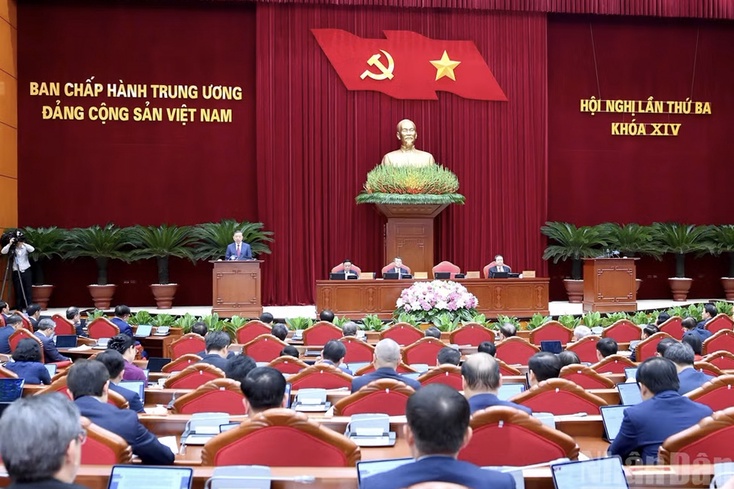 Khai mạc Hội nghị lần thứ 3 Ban Chấp hành Trung ương Đảng khóa XIV