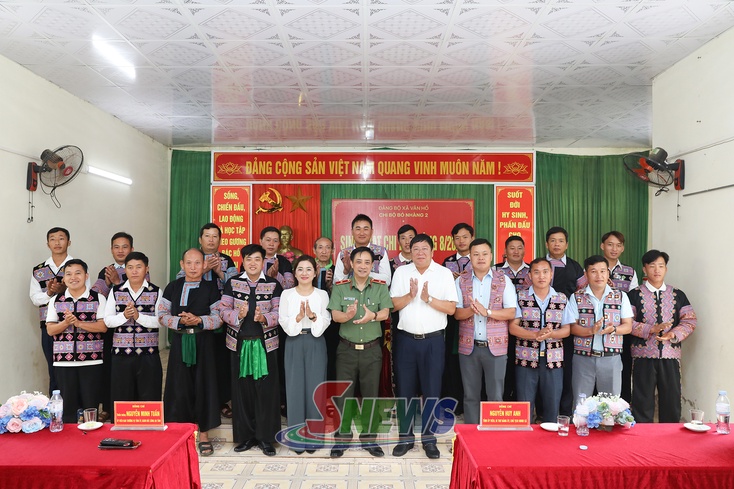 Chi bộ bản Bó Nhàng 2 nâng cao chất lượng sinh hoạt, phát huy vai trò lãnh đạo ở cơ sở