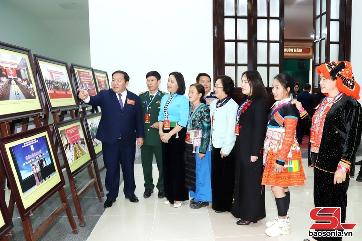 Triển lãm ảnh Dấu ấn phát triển KT-XH và sức mạnh khối đại đoàn kết tỉnh Sơn La
