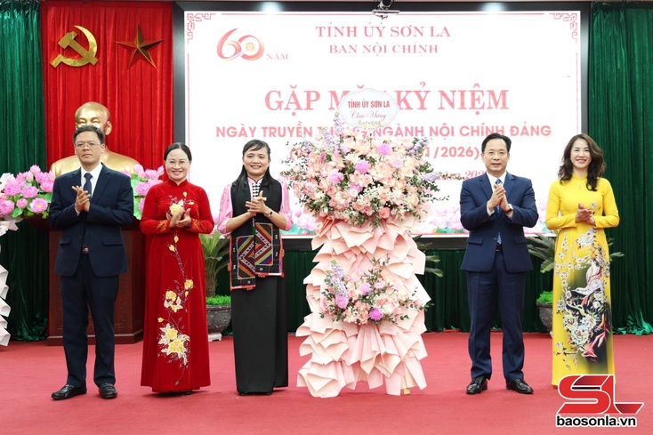 Gặp mặt Kỷ niệm 60 năm Ngày truyền thống ngành Nội chính Đảng