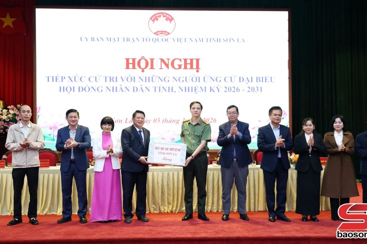 Cử tri Công an tỉnh đánh giá cao chương trình hành động của các ứng cử viên đại biểu HĐND tỉnh