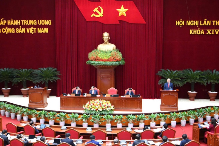 Ngày làm việc thứ hai Hội nghị lần thứ hai Ban Chấp hành Trung ương Đảng khóa XIV
