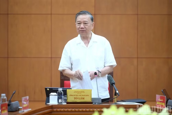 Phát biểu kết luận của Tổng Bí thư, Chủ tịch nước Tô Lâm tại cuộc làm việc về tổng kết 100 năm Đảng lãnh đạo cách mạng Việt Nam và 40 năm thực hiện Cương lĩnh
