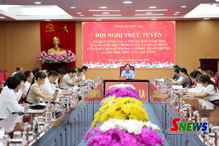 Sơ kết công tác ngành Nội chính Đảng và hoạt động của Ban Chỉ đạo phòng, chống tham nhũng, lãng phí, tiêu cực cấp tỉnh