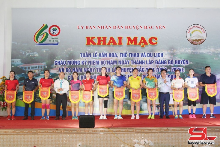 Bac Yen Culture, Sports, and Tourism Week opens