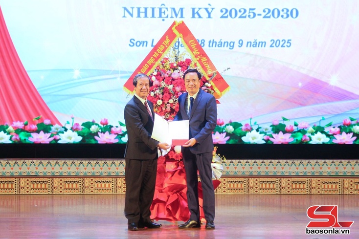 Tay Bac University has new rector 