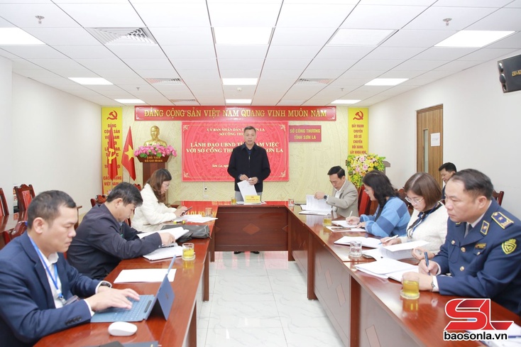 Đồng chí Phó Chủ tịch UBPX tỉnh Sơn La đros Sở Công Thương uô hâux lưv