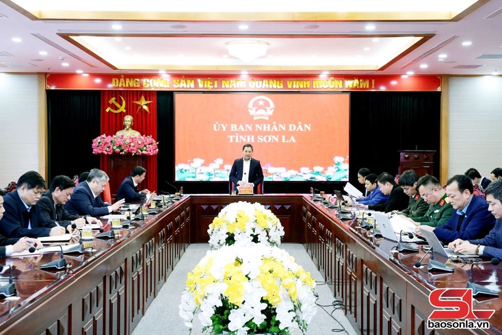 Lês sai hâux lưv cxiv puôz Yar cơưv nội trú liên cấp Tiểu học – THCS ntơưv têx xã đriv têz