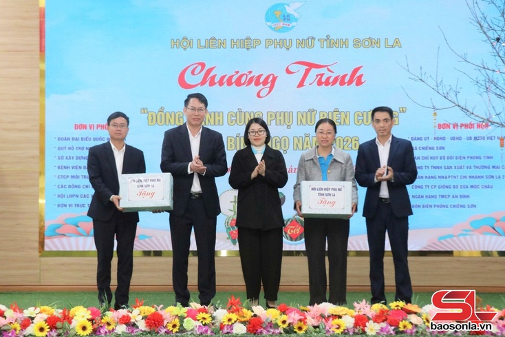 “Accompanying Border Women” programme held in Chieng Son commune