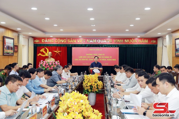 Thường trực Tỉnh ủy dệt vịa cắp Ban Thường vụ Đảng ủy pưng xã Vân Hồ, Song Khủa, Tô Múa, Xuân Nha