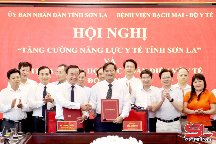  Son La, Bach Mai Hospital sign comprehensive healthcare cooperation agreement for 2026–2031