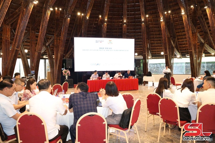  Consultation workshop held to develop policy recommendations