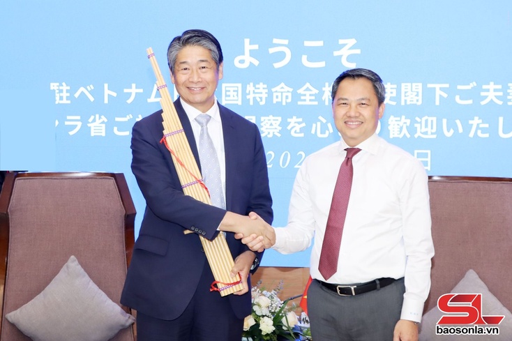 Japanese Ambassador to Vietnam visits Son La province