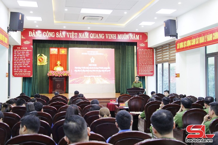 Tso luk gruô hu lês hâux lưv chaix ntux sor số zôngv VneID