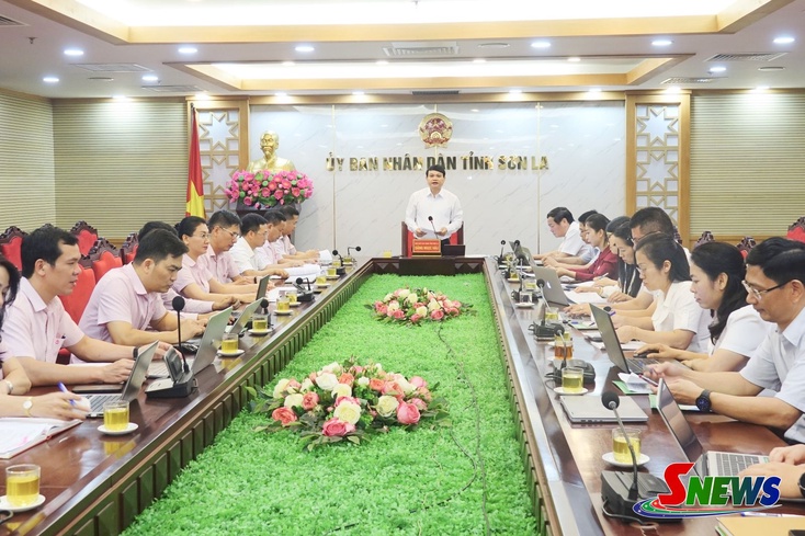 Hlôngr yiaz hâux lưv muôz nhiax trâu pêx xênhv thax tsav tỉnh txaik