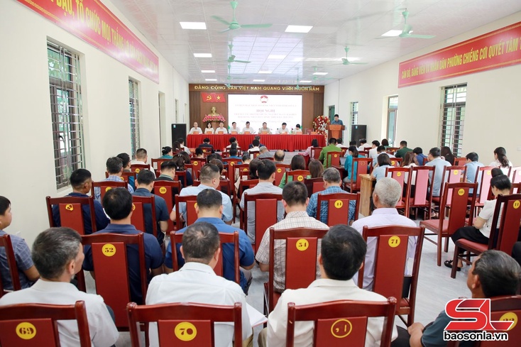 Cử tri tin tưởng, đồng tình với chương trình hành động của các ứng cử viên