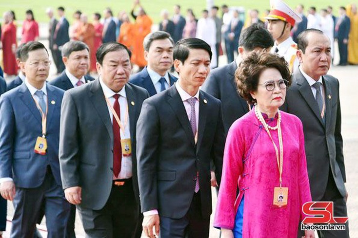 Đoàn đại biểu Mặt trận Tổ quốc Việt Nam tỉnh Sơn La tham dự Lễ viếng Chủ tịch Hồ Chí Minh