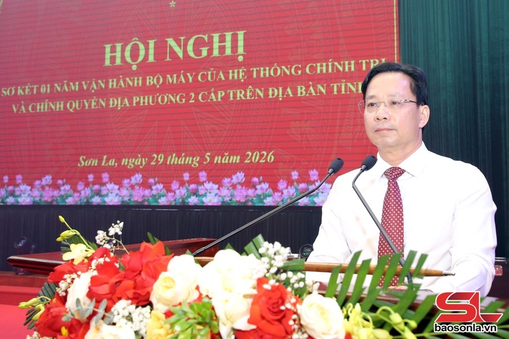 Phát huy kết quả đạt được, tiếp tục sắp xếp tổ chức bộ máy hoạt động hiệu quả phục vụ nhân dân (*)