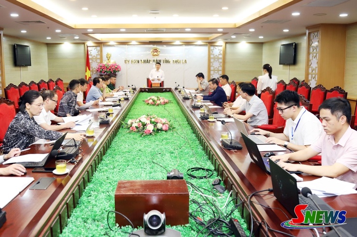 Tập trung tháo gỡ khó khăn các dự án đầu tư