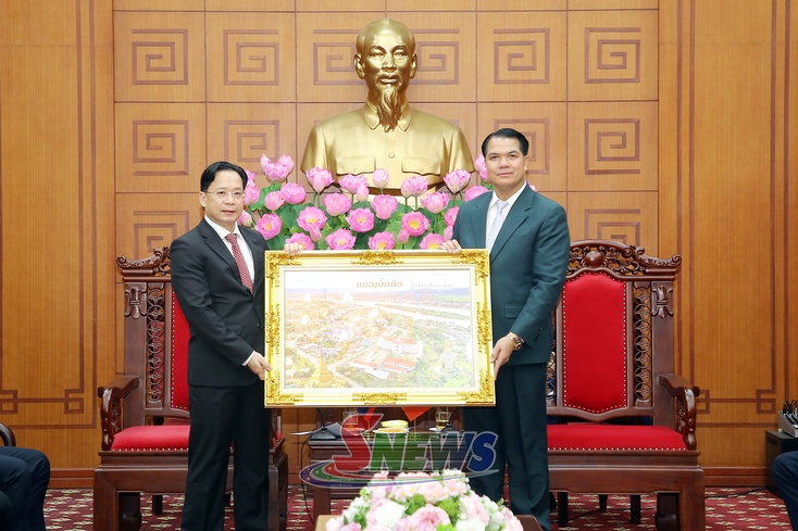 Đoàn công tác tỉnh Bò Kẹo chào xã giao lãnh đạo tỉnh Sơn La