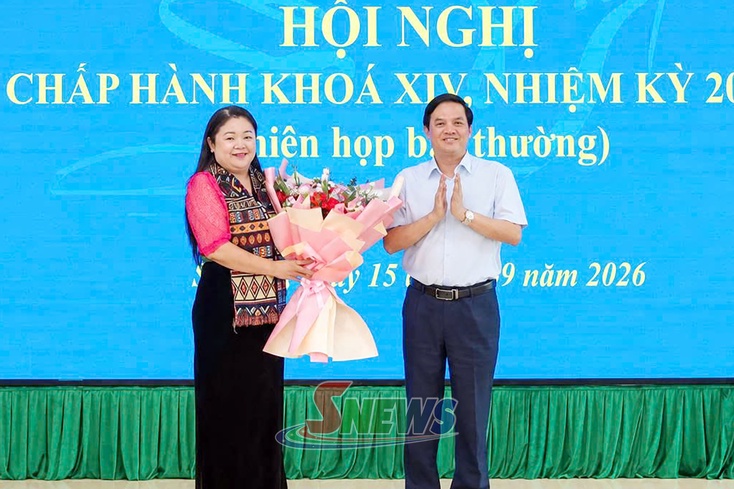 Nguyên Hiệu trưởng Trường Chính trị tỉnh được bầu giữ chức Chủ tịch Hội LHPN tỉnh Sơn La